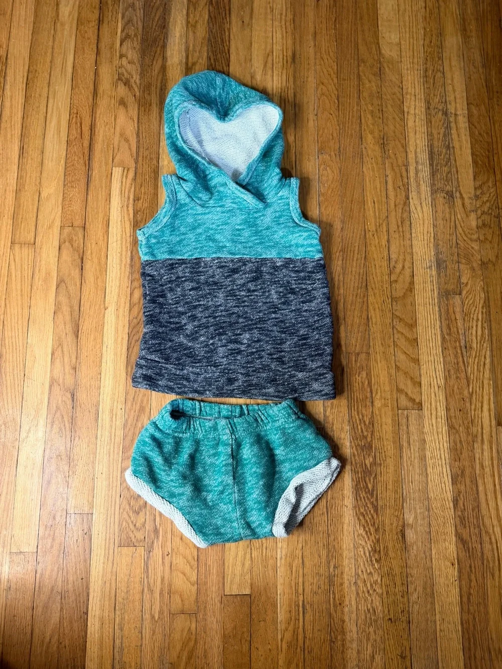 Childhoods 3T OG Hooded Tank Top + Shorties Set